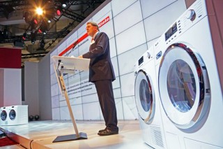 Miele представил первую в мире сушильную машину на солнечных батареях