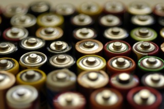 Кремниевый суперконденсатор сигнализирует о скором «безбатареечном» будущем