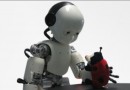 Самообучающийся робот-гуманоид iCub