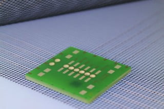 Инженеры разработали светочувствительные «умные» шторы